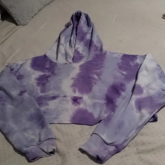 Refuge by Charlotte Russe tie dye sweatsuit - Picture 2 of 10